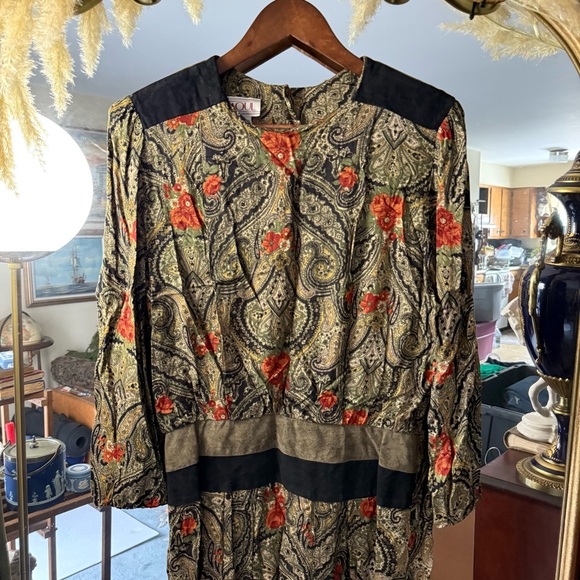 Raoul Black, Sage Green, and Orange Floral Paisley Long Sleeve Drop Waist Dress - Picture 3 of 13